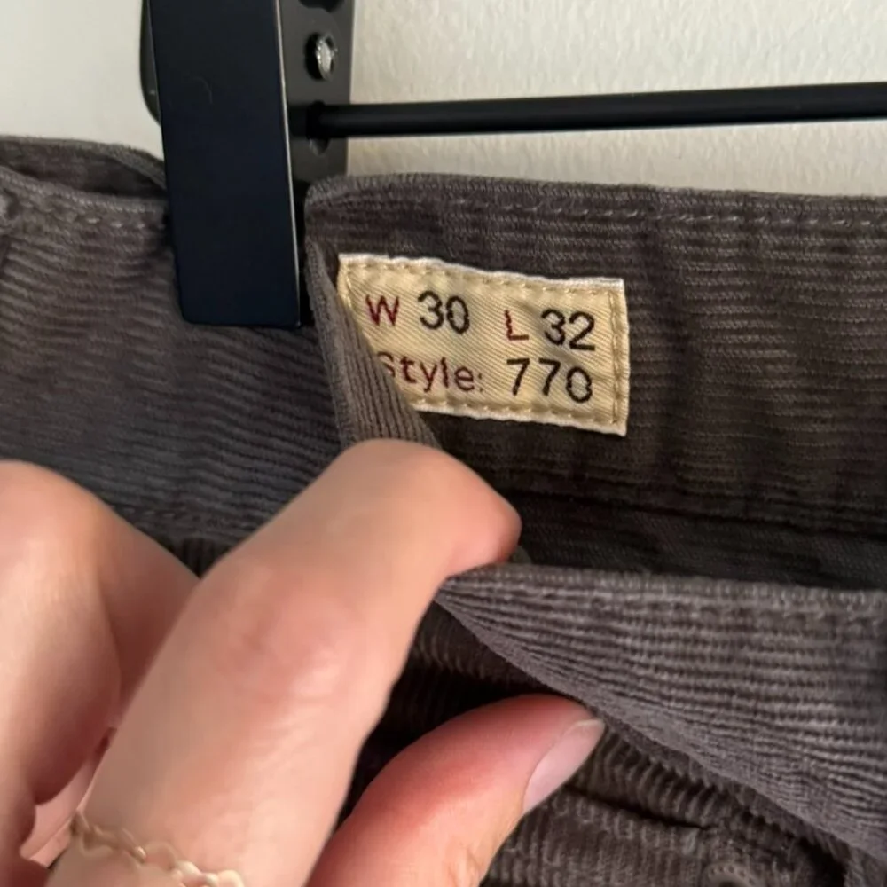 J. Crew details crew